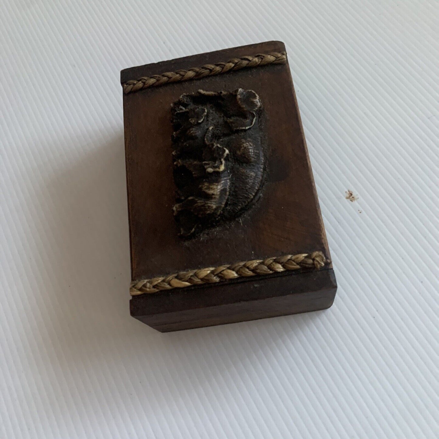 Handcrafted Thai Pothong Restaurant Elephants Trinket Business Card BOX NEW