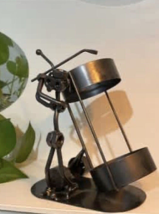 Wine Bottle Holder 20cm Metal Art Man w Golf Club Golfer Decor Fun Gift ManCave