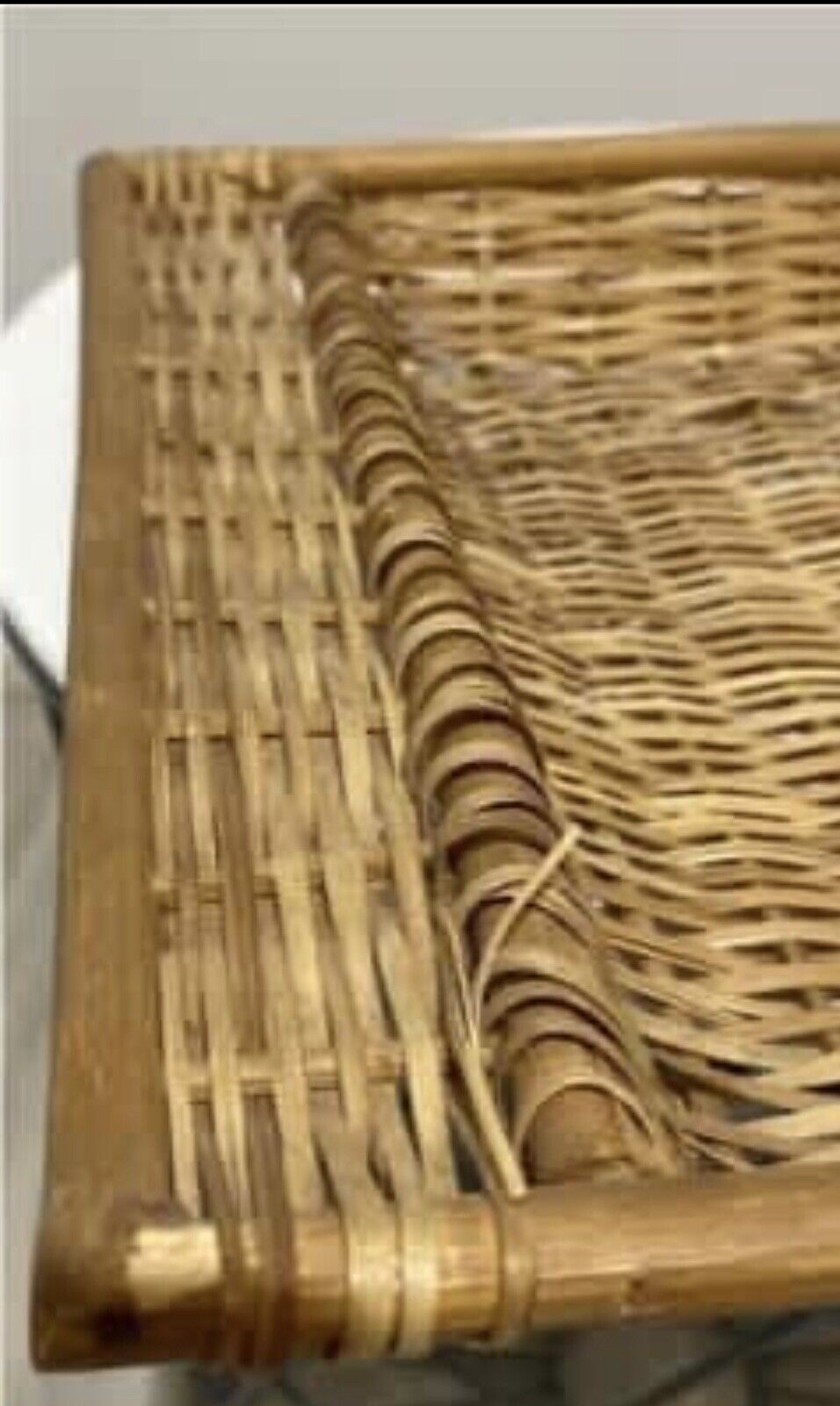 Light 44.5x31.5cm raw split cane Wicker tray rectangular basket  w handles AE192