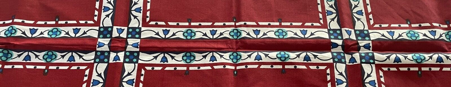 TABLE CLOTH Vintage 1960'S Cotton Maroon Retro Floral Print  127 x 172cm