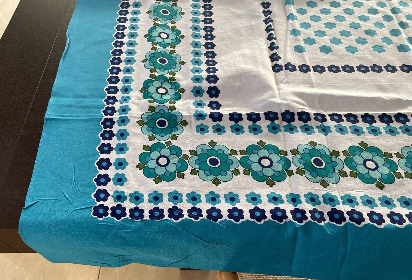 TABLE CLOTH Vintage 1960'S Cotton Blue Shades White Floral Print  127 x 176cm