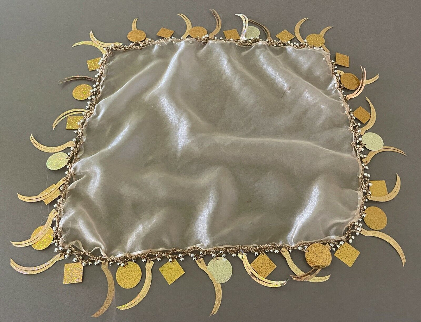 JUG COVER Gold Sheer Organza Table Cloth Centre Piece Bead & Disc Glitter NEW