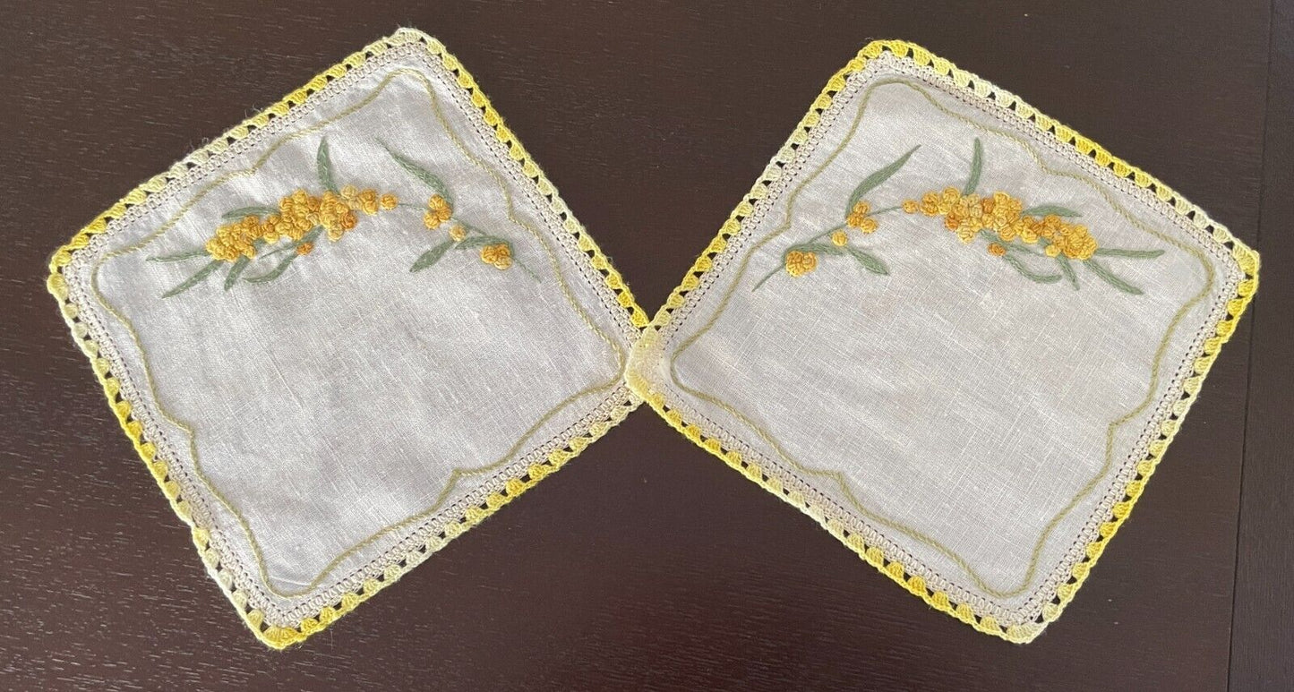 White Linen Table Runner + 2 Doily Set Embroidered Wattle Crochet Edge Doilies