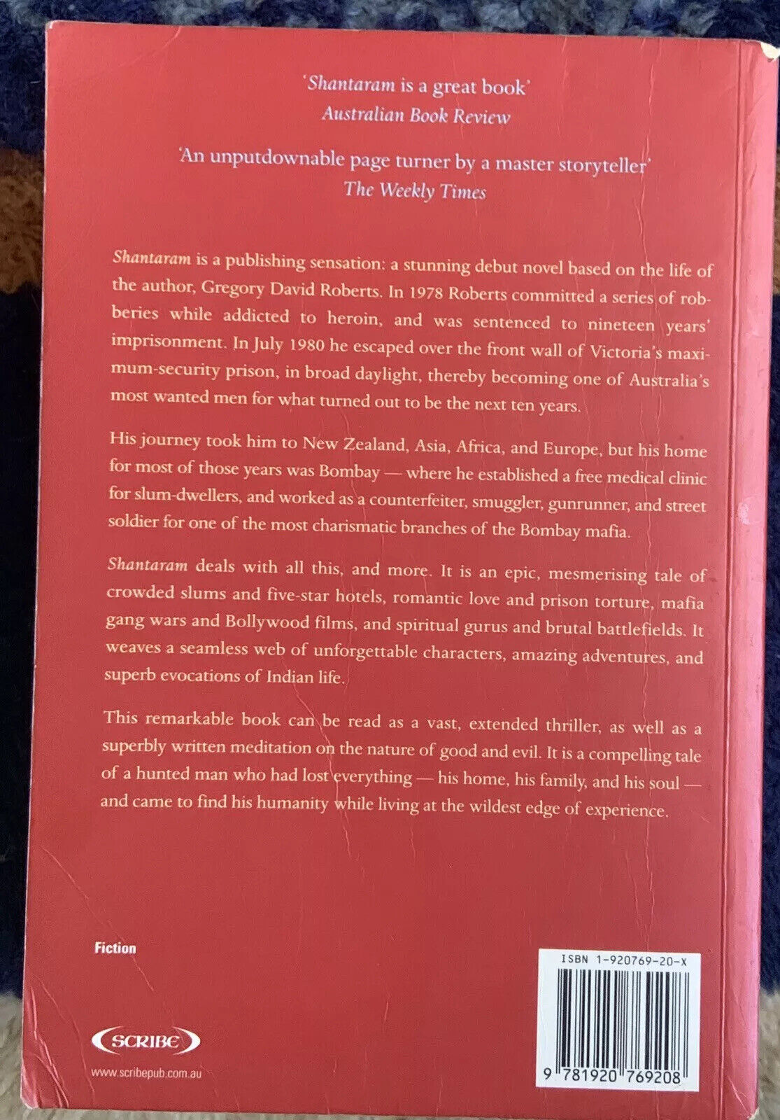 PB Book SHANTARAM By Gregory David Roberts Thick Large  2004 936 Pages