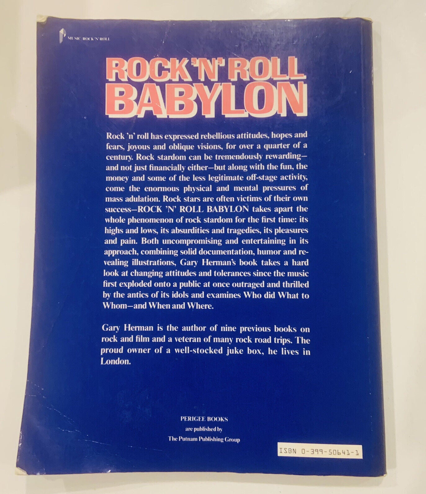 PB Book ROCK 'N' ROLL BABYLON Gary Herman Large 1982 1st Edition