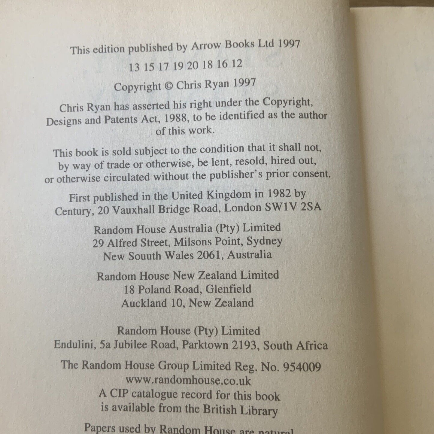 PB Book STAND BY STAND BY Chris Ryan Small 1997 Australia