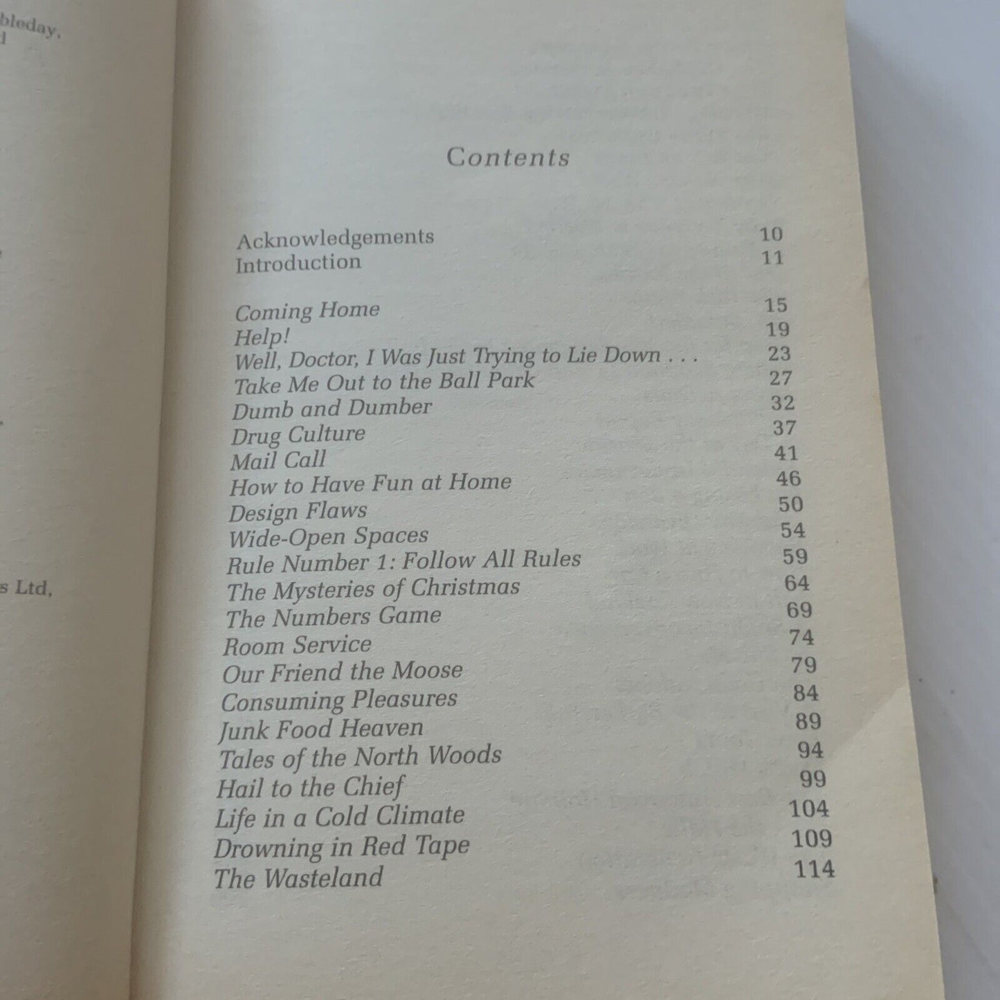 PB Book NOTES FROM A BIG COUNTRY by Bill Bryson Aussie Novel