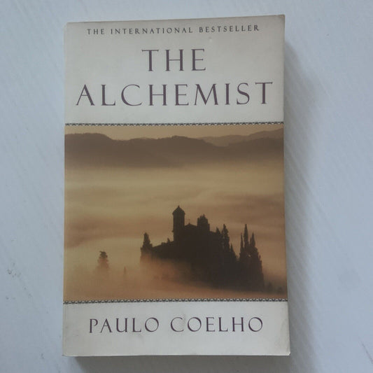 PB Book THE ALCHEMIST by Paulo Coelho 1998 Novel