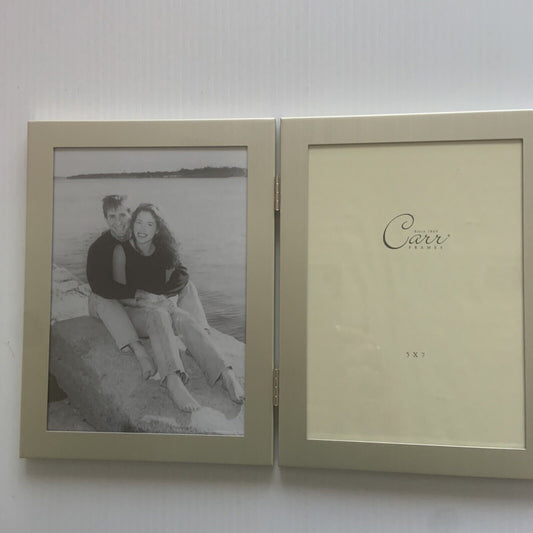CARR FRAMES Double Hinged Picture Frame White Gold Metal 5x7 In Box Opened NEW