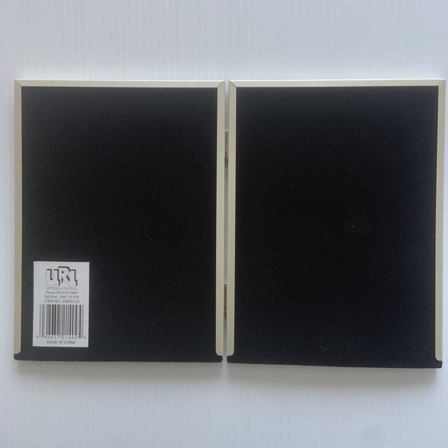 CARR FRAMES Double Hinged Picture Frame White Gold Metal 5x7 In Box Opened NEW