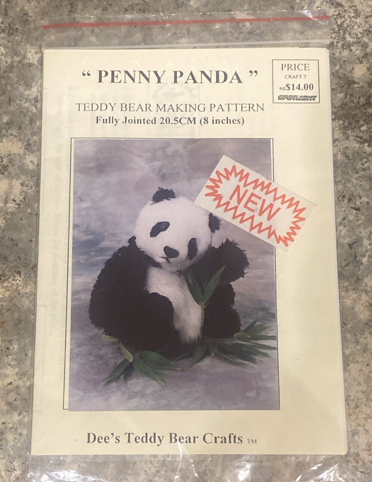 Dee’s Teddy Bear Crafts “ Penny Panda” Pattern Fully Jointed 20.5cm NEW Sealed