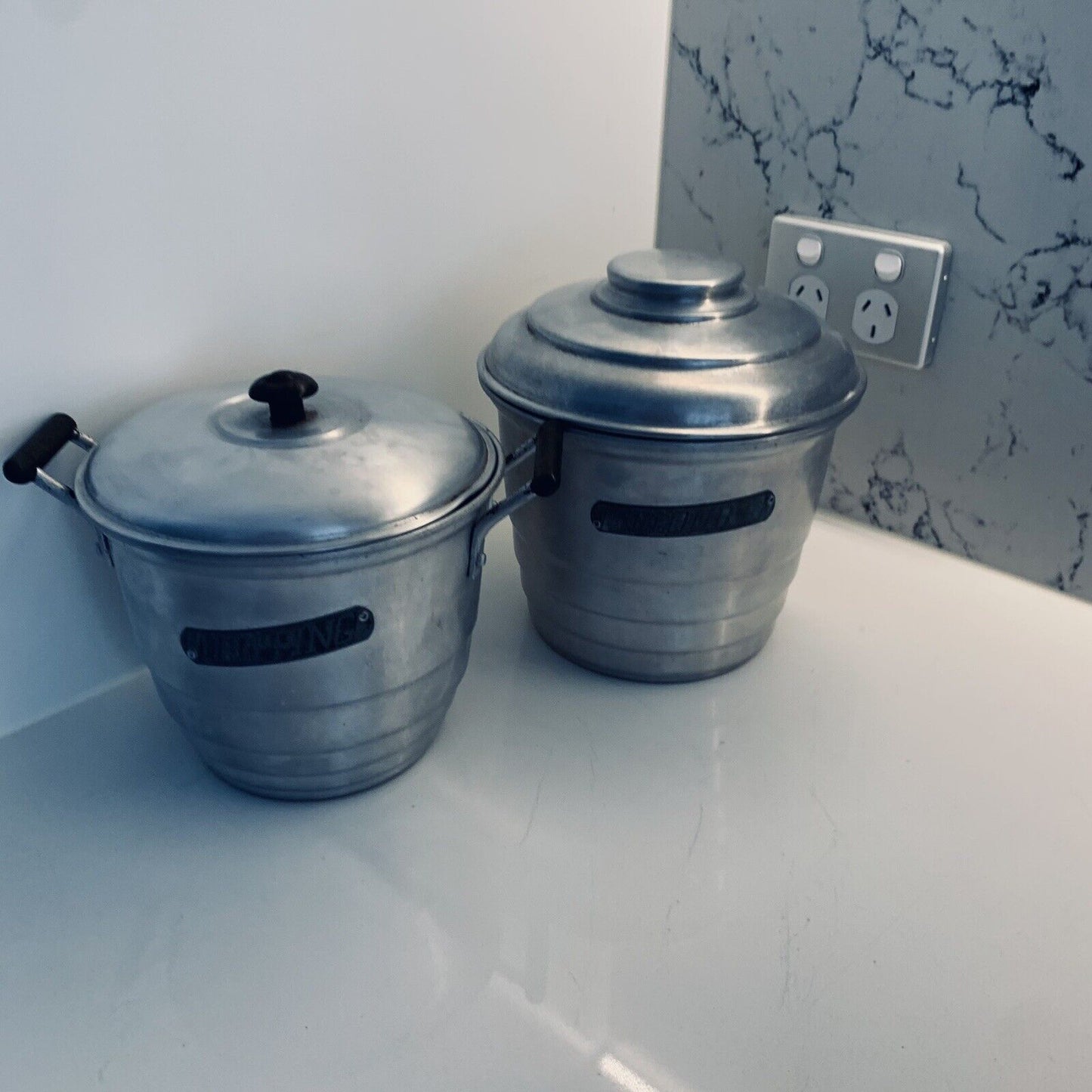 VILLA WARE Aluminium Canister Set of  6 w Dripping Pot Bakelite Knob Graduating
