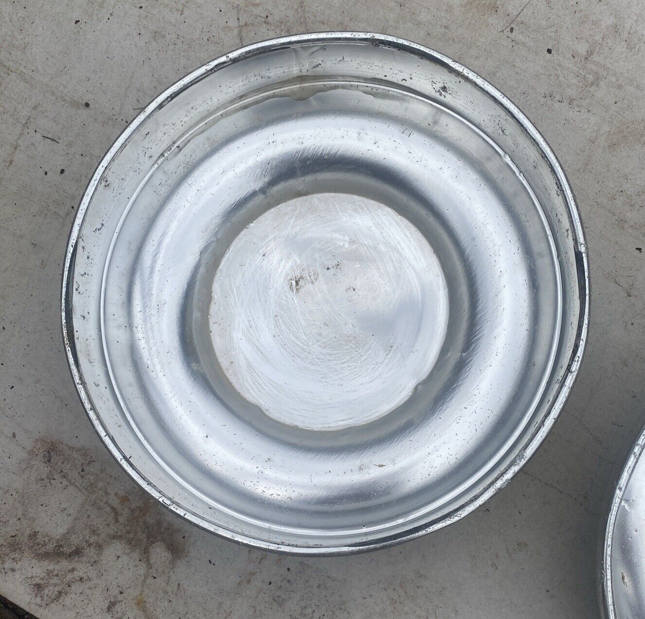 2 x Vintage Silver HUB CAPS Trailer Caravan 40cm Aluminium Steel Round