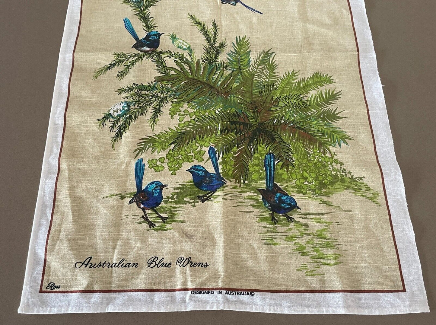 Souvenir Tea Towel HUON VALLEY Tasmania Apple & Heritage Museum Blue Wren Bird