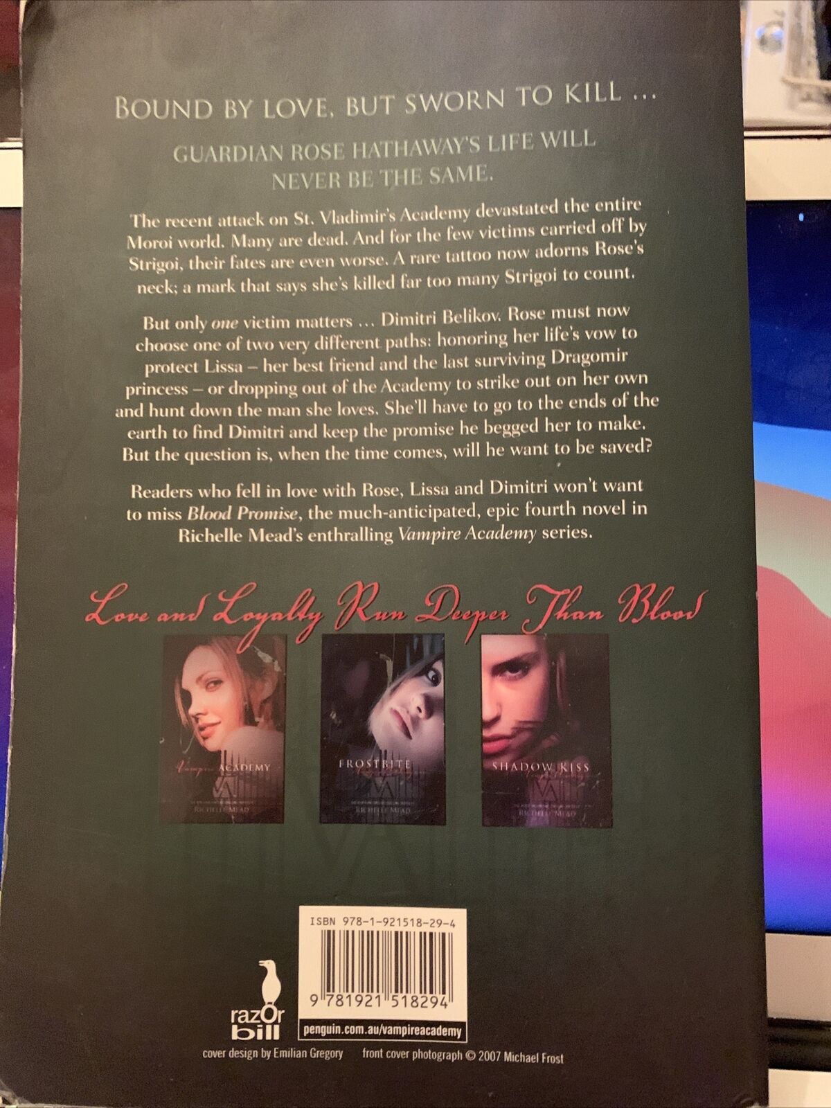 PB BLOOD PROMISE Vampire Academy Series #4 by Richelle Mead Large 2009 Australia