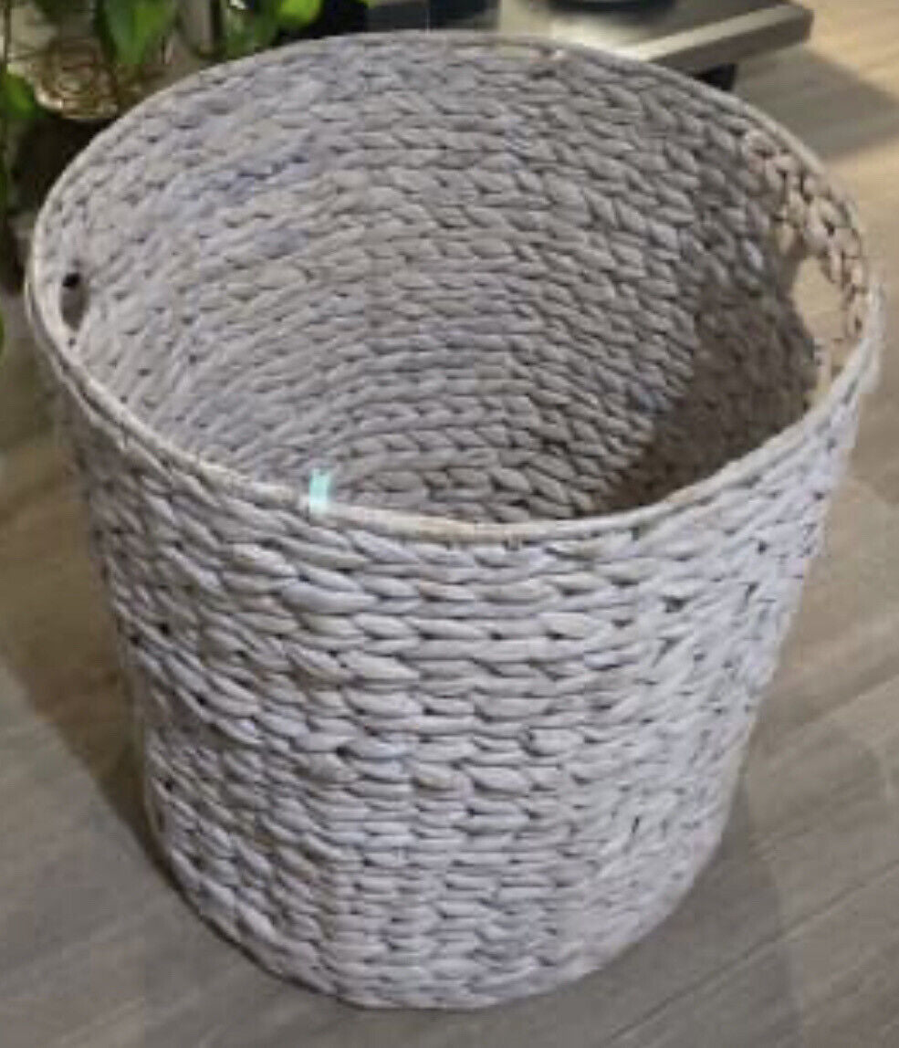 Coastal 36.5cm White Wash Handwoven Straw Storage Basket Hamper 2 Handles AE152