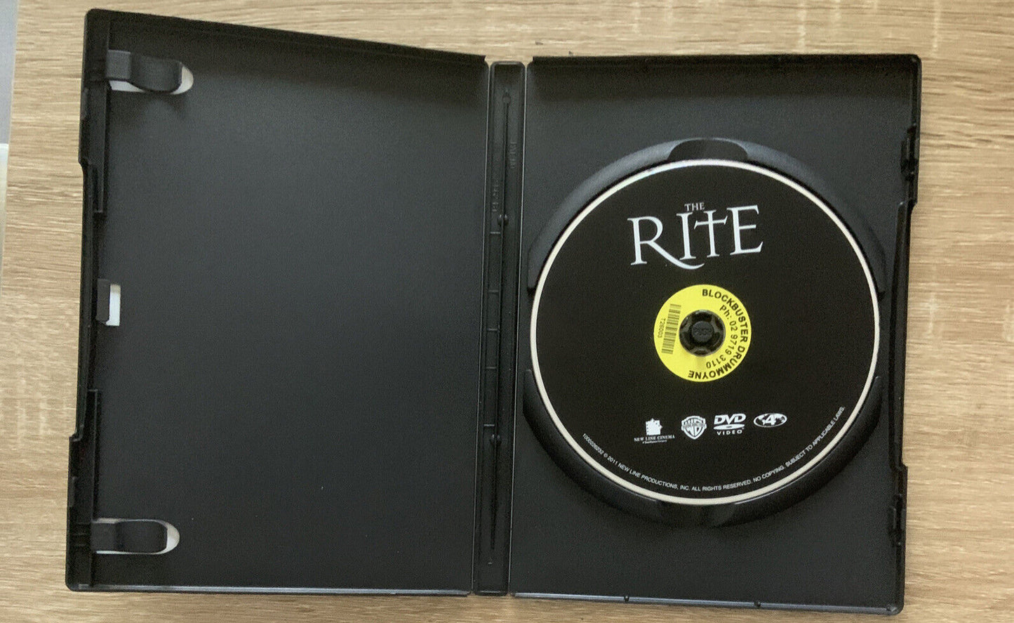 DVD Horror THE RITE 2011 Anthony Hopkins Movie  Exorcism True Story Ex Rental