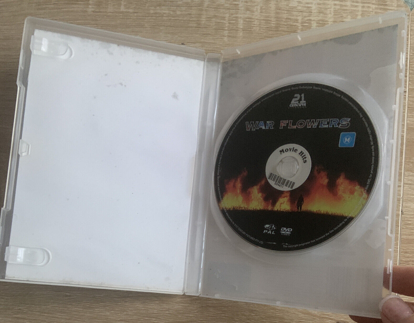 DVD WAR FLOWERS Movie 2011 Drama Violence 2012 Civil War Yankee Ex Rental