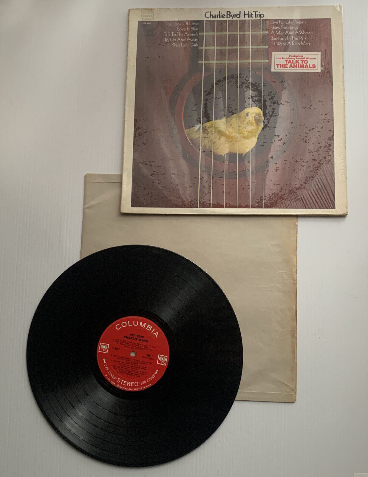 Vinyl LP CHARLIE BYRD "HIT TRIP" USA Import Near Mint Record Aged Cover 1968
