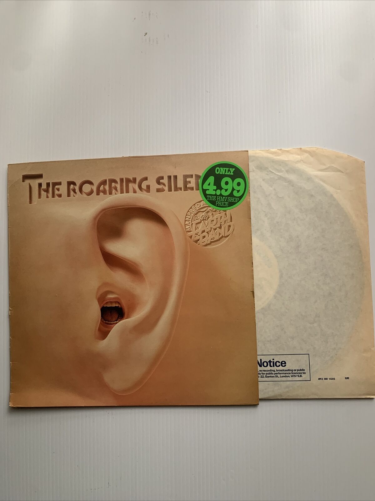 Vinyl LP MANFRED MANN'S EARTH BAND The Roaring Silence Bronze Records 1976