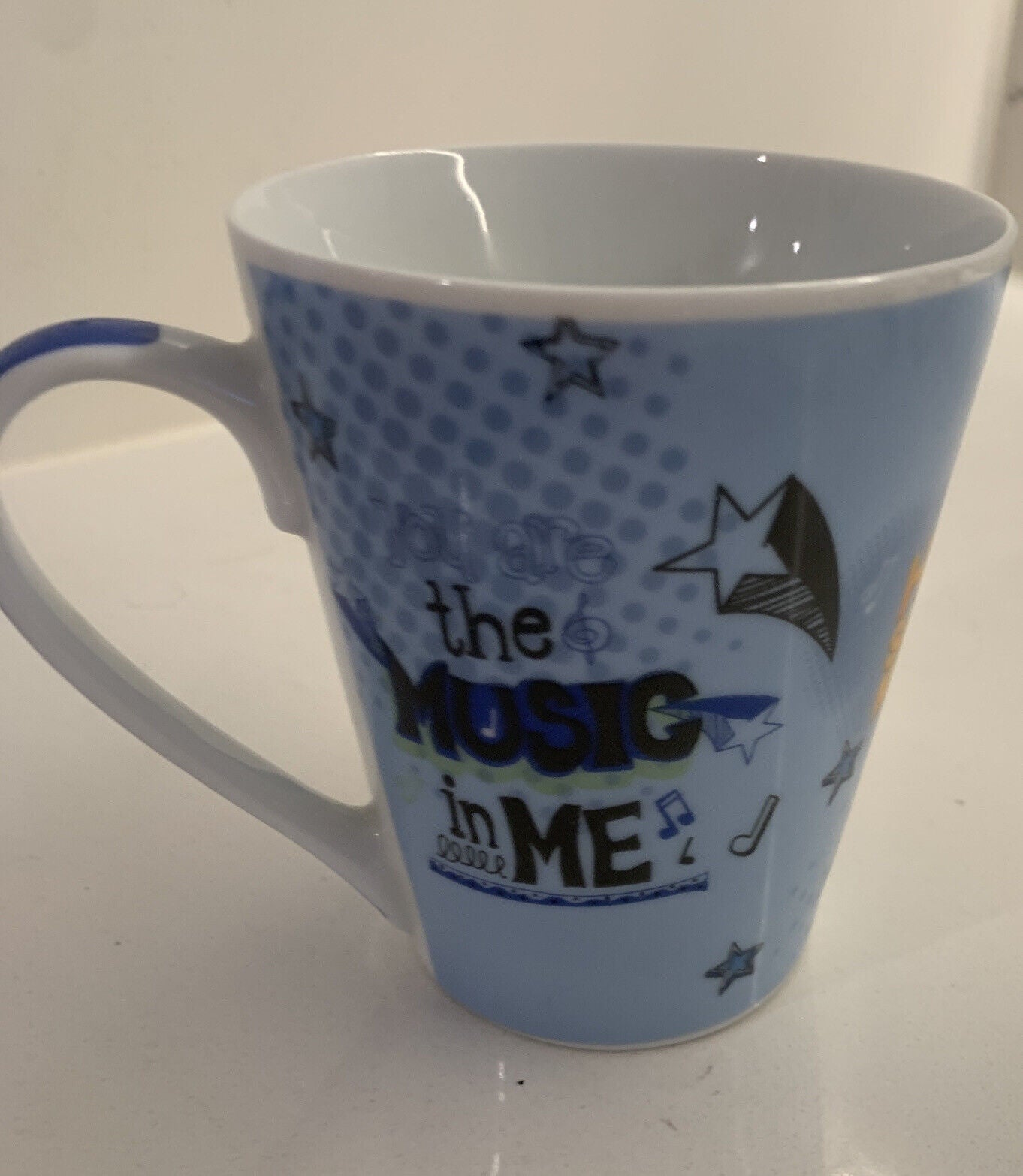 Mug HIGH SCHOOL MUSICAL Disney Coffee Tea Bright Ceramic Collectable Zac Efron