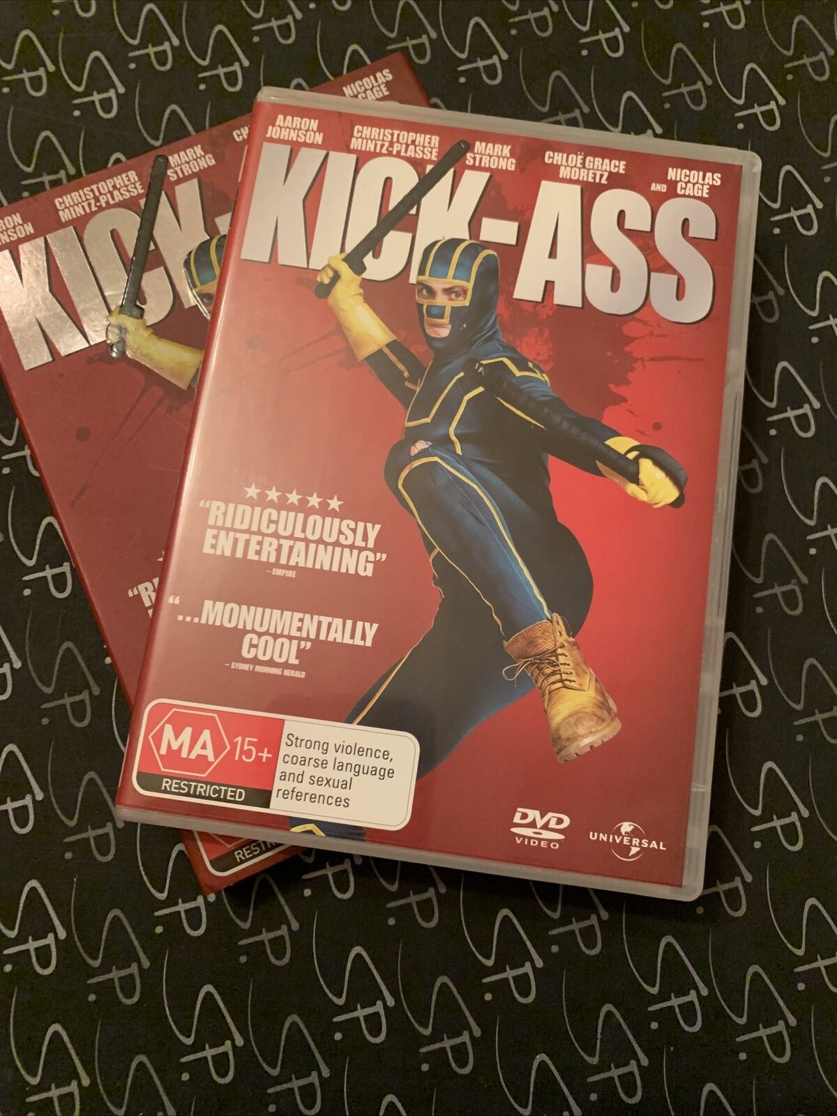 DVD KICK-ASS 2009 Nicholas Cage Super Heroes Dark Comedy Slipcover KICK ASS