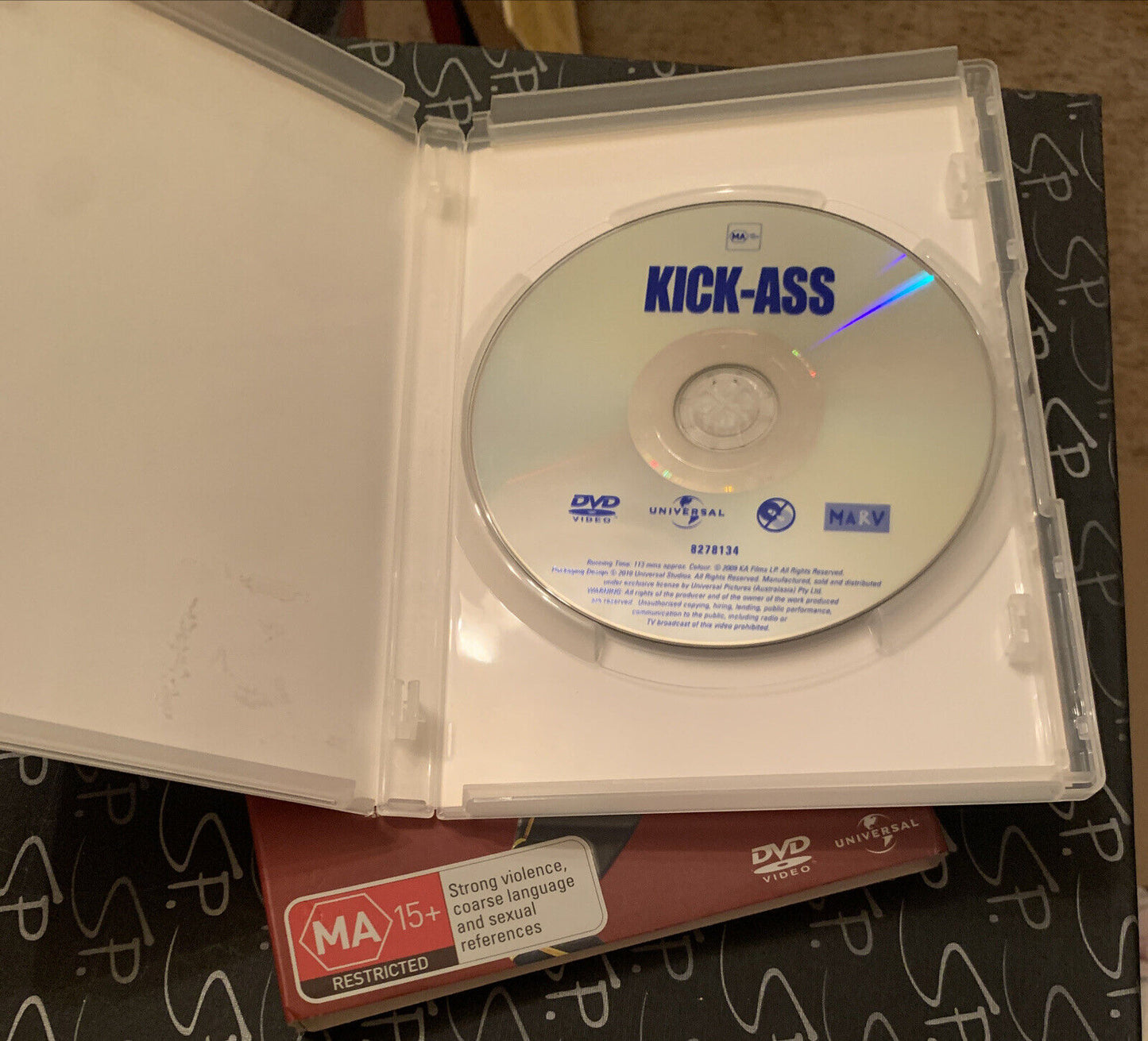 DVD KICK-ASS 2009 Nicholas Cage Super Heroes Dark Comedy Slipcover KICK ASS