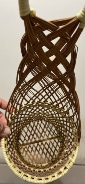 Planter Basket  Vintage 1980's Wicker Rattan Hanging Display ready to hang AE140