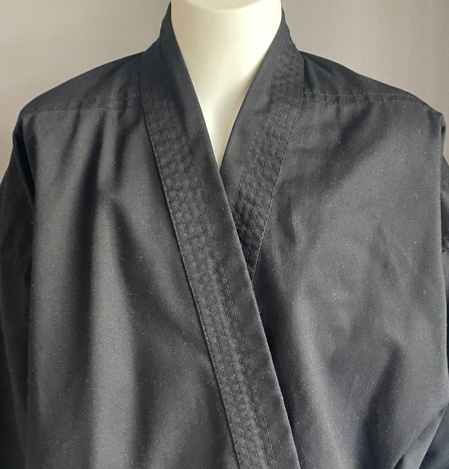 Black Unisex KARATE Jacket Long Sleeve Size 0 ] 130 Martial Arts Sports Gear