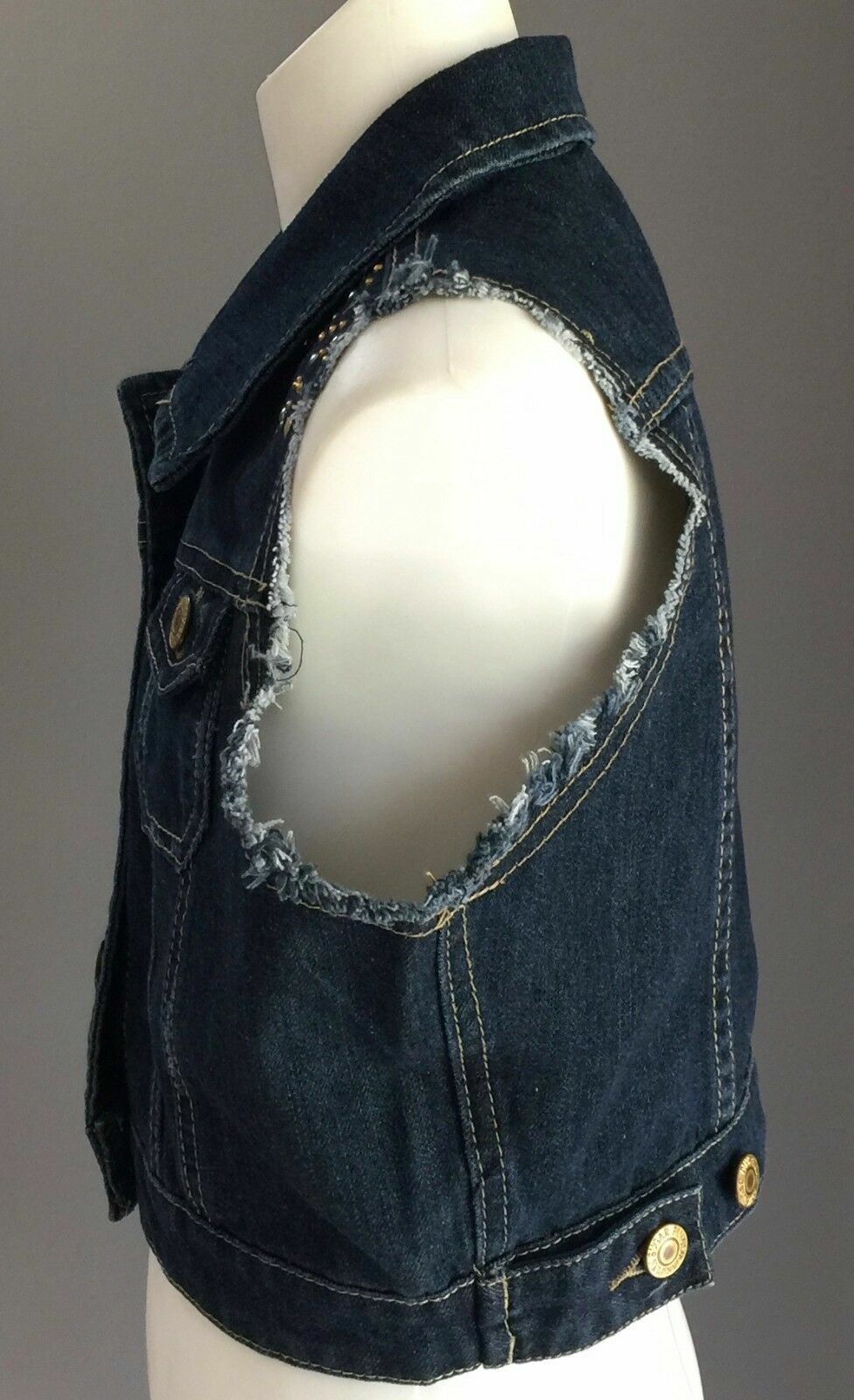 Tween Girl Size 12 PINK SUGAR Denim Jacket Crop Sleeveless Blue w Stud Trim NEW
