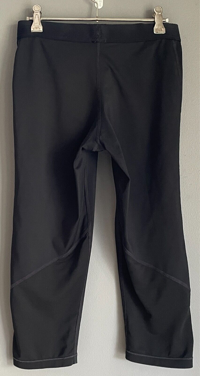 Girl's NIKE PRO Black Capri Leggings Size XL 13 - 15 Years Stretch Elastic Waist