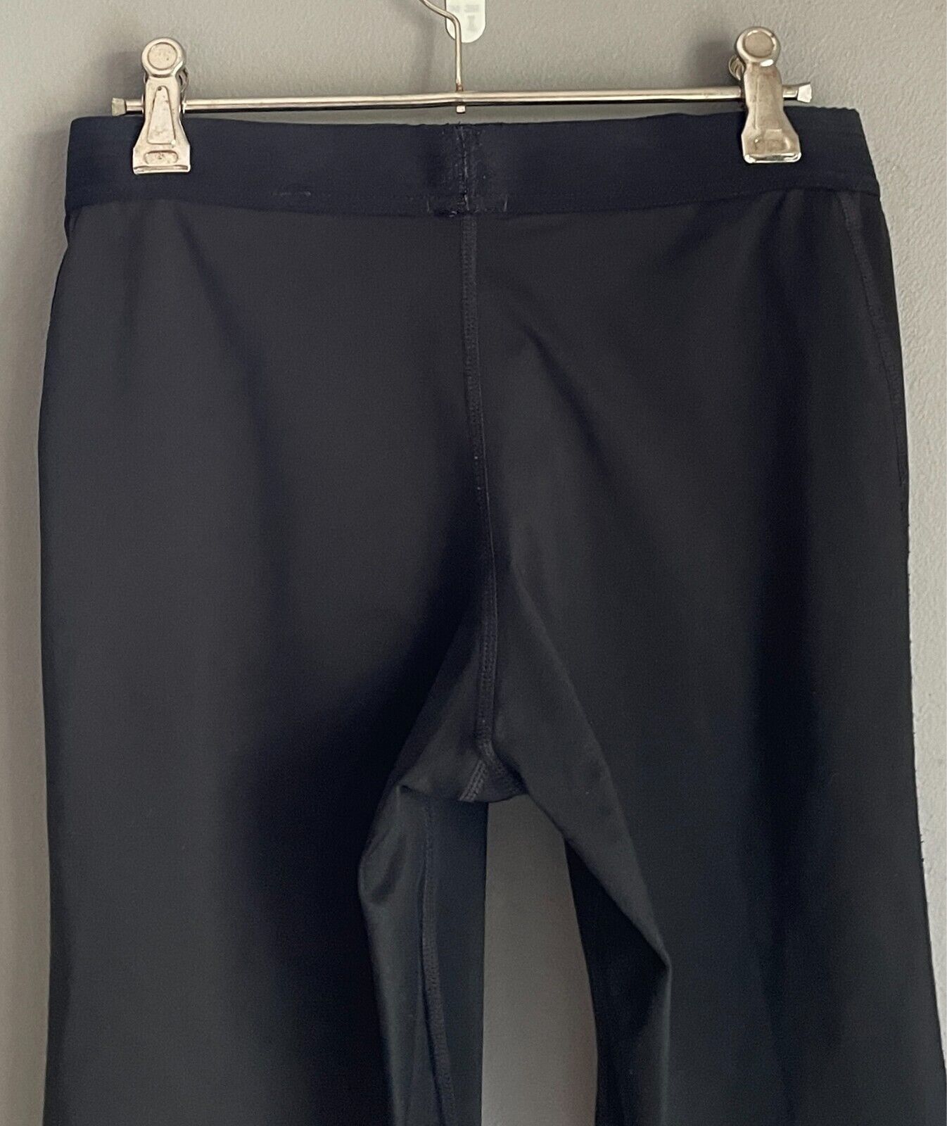 Girl's NIKE PRO Black Capri Leggings Size XL 13 - 15 Years Stretch Elastic Waist