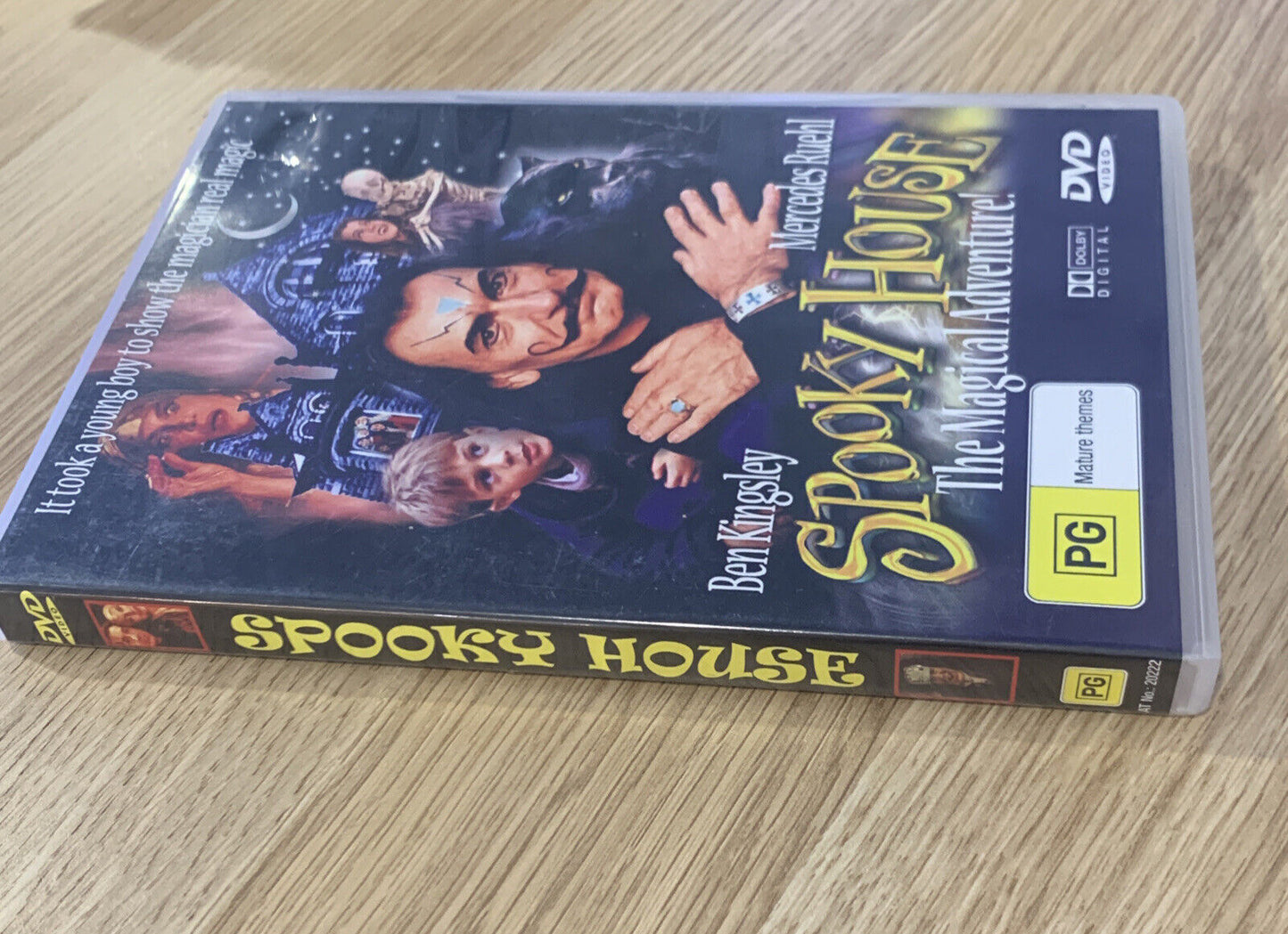 DVD SPOOKY HOUSE Ben Kingsley Mercedes Ruehl Region ALL Magical Adventure