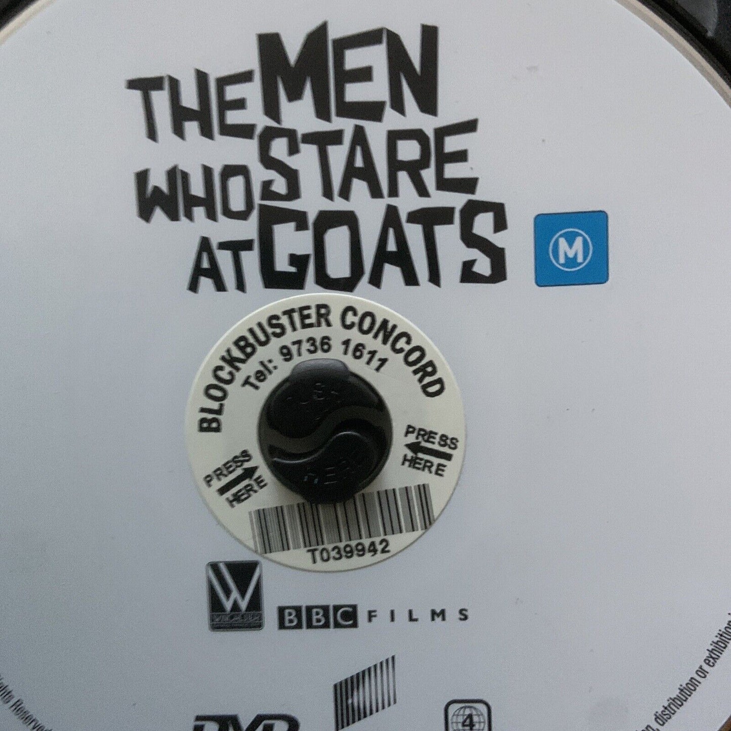 DVD THE MEN WHO STARE AT GOATS 2009 Movie George Clooney M Ex Rental