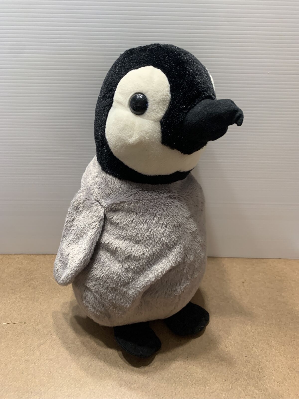 Plush Toy 40cm PENGUIN 2012 Sea World Australia Grey Black White Animal Aussie