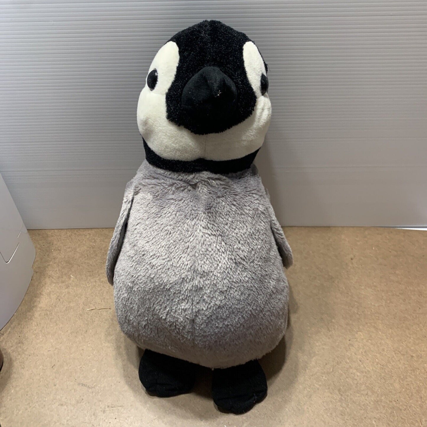 Plush Toy 40cm PENGUIN 2012 Sea World Australia Grey Black White Animal Aussie