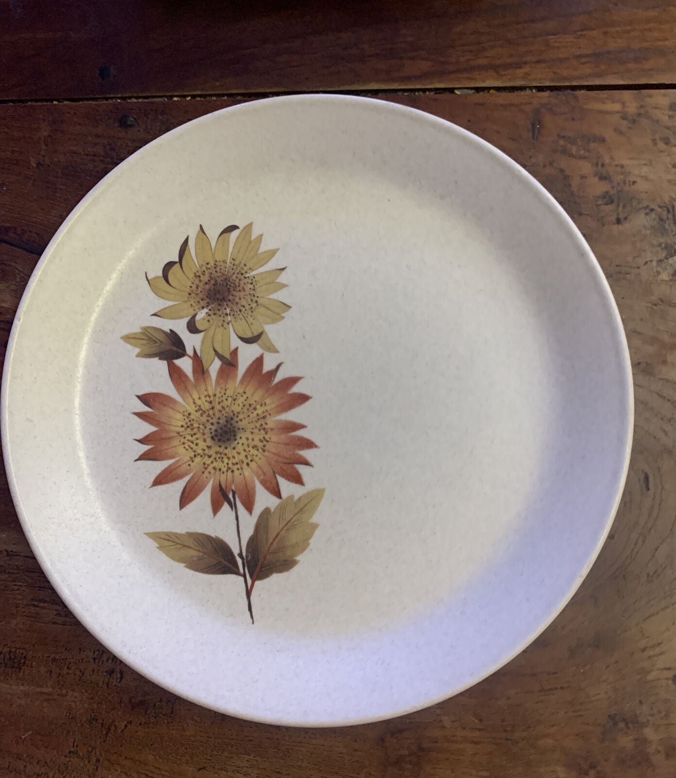Vintage MCM TONGA Johnson Australia Dinner Plate Floral Pattern 25.5cm Sunflower