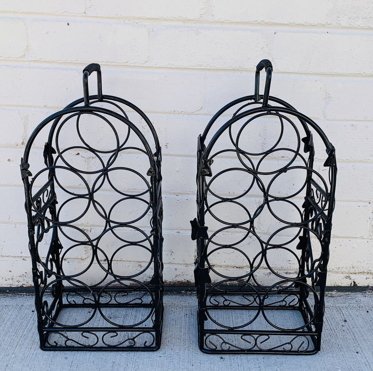 2 X  Black Epoxy WINE RACK Wrought Iton 7 bottles WineRack Handle Floor Bench