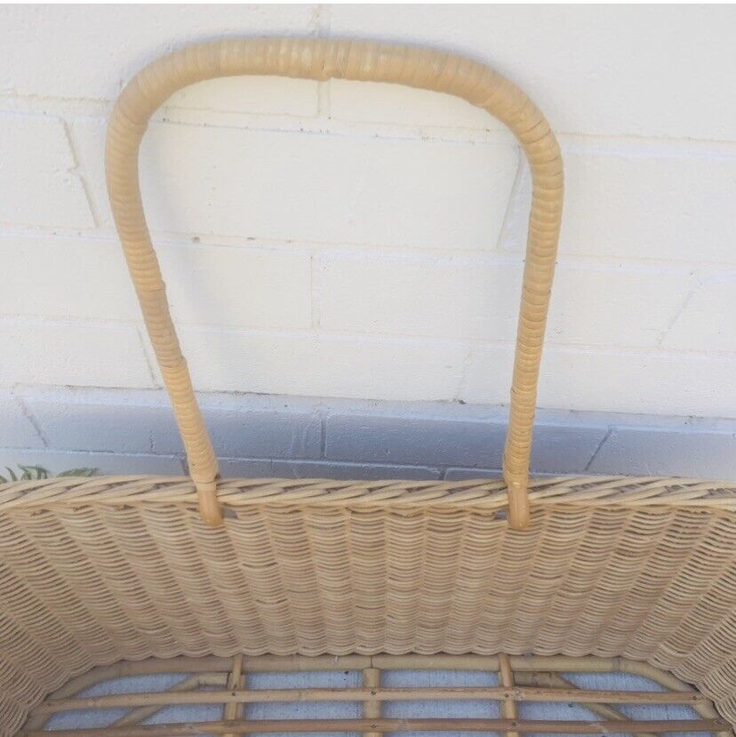 1970's Natural Wicker MOSES BABY BASKET  Carry Handles Bamboo Cane Rattan