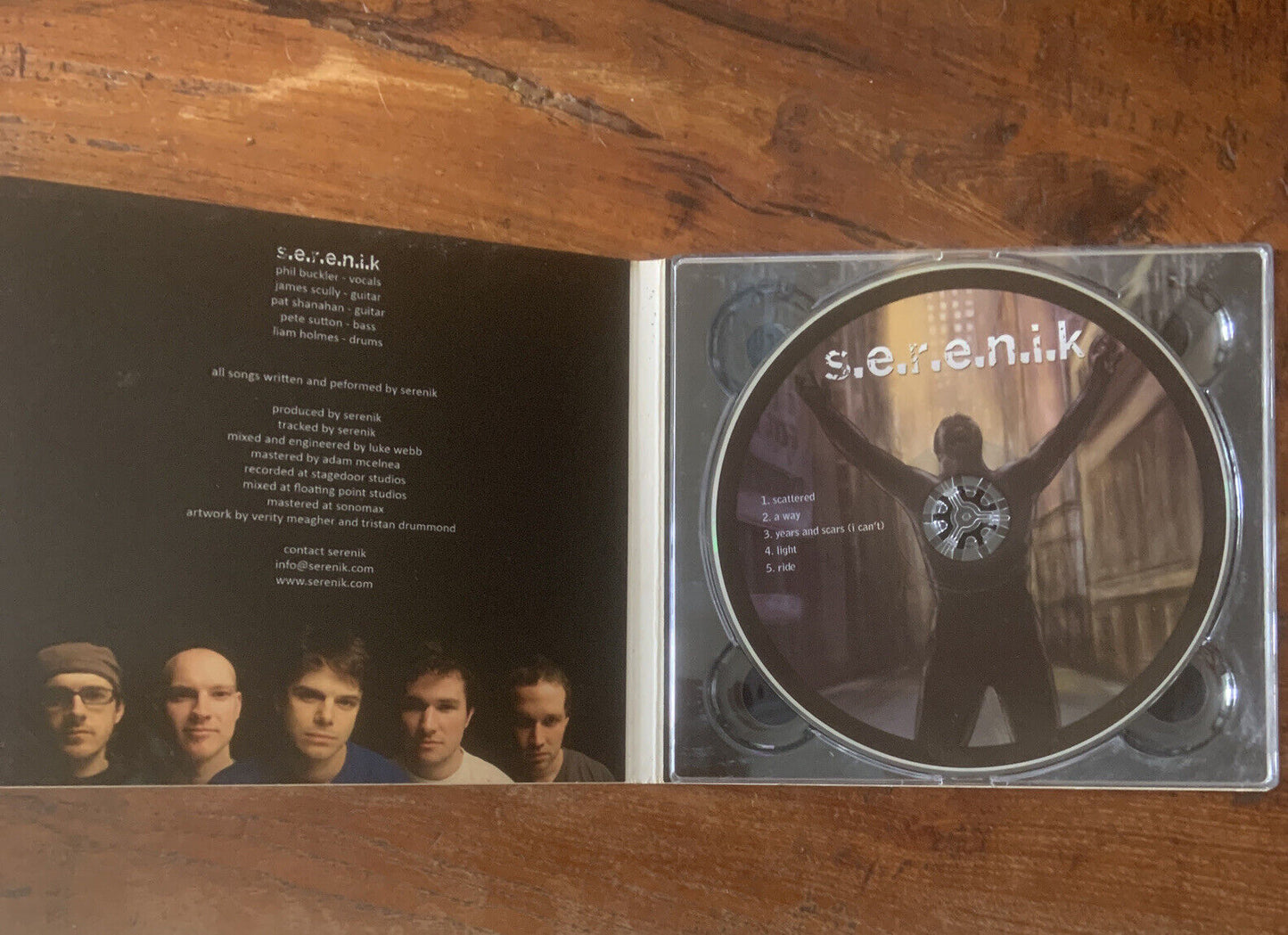 CD s.e.r.e.n.i.k Aussie Heavy Pop Rock Band Serenik Music Album 5 Track Est 2006