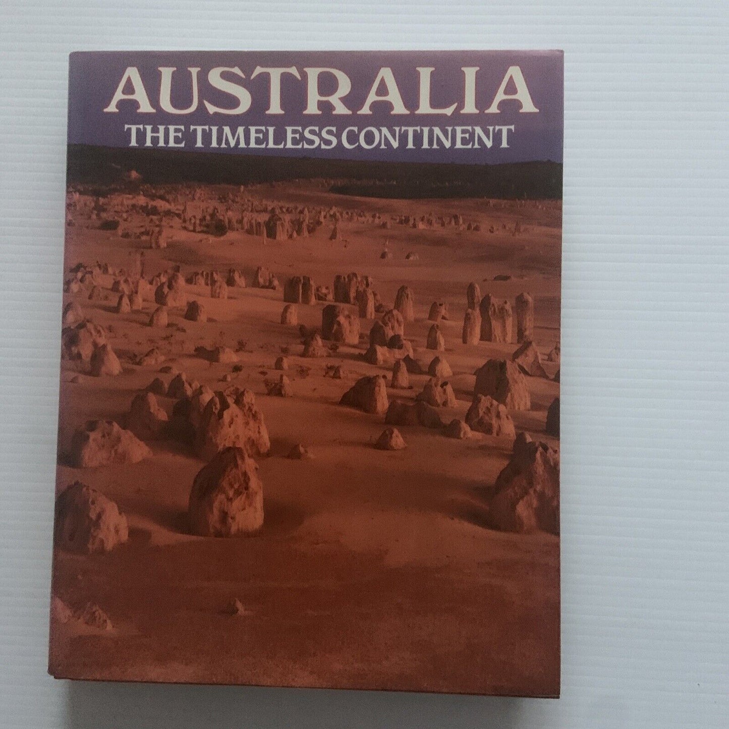 HC Book AUSTRALIA THE TIMELESS CONTINENT  Photography  Towns Photos Coffee Table