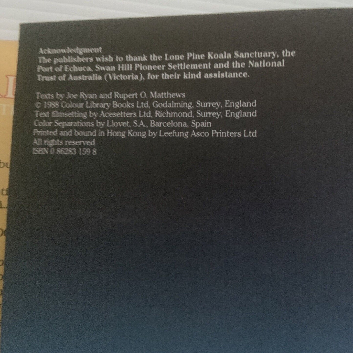 HC Book AUSTRALIA THE TIMELESS CONTINENT  Photography  Towns Photos Coffee Table