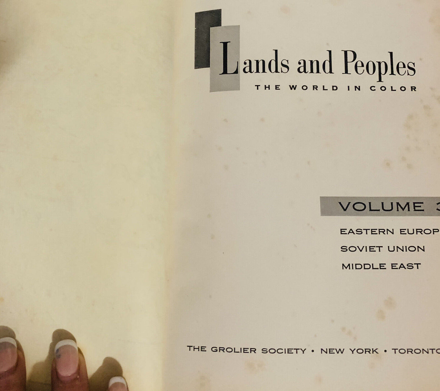 HC Book LANDS AND PEOPLES Vol 3 The World in Color HC Grolier Society 1960 Vtg