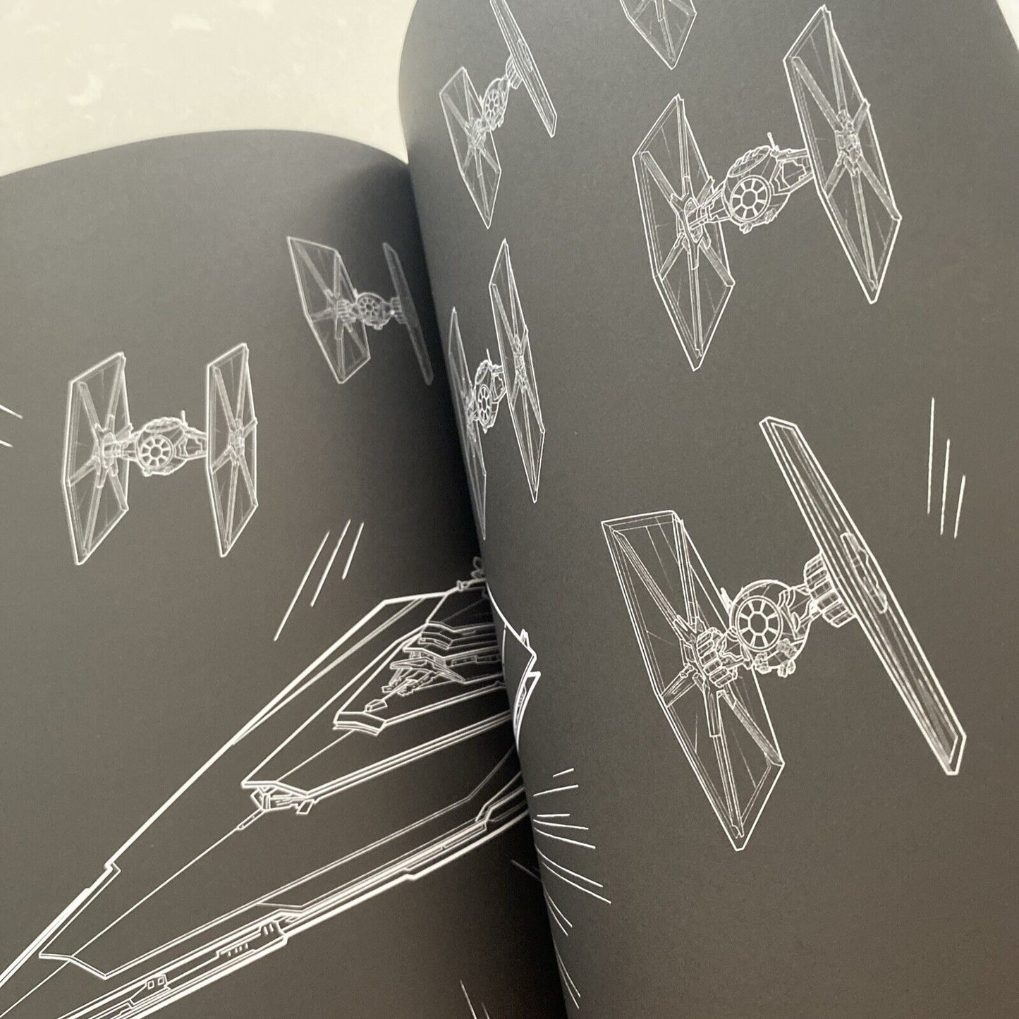 STAR WARS The Dark Side and the Light Side Colouring Book PB 2015 3 Are Coloured