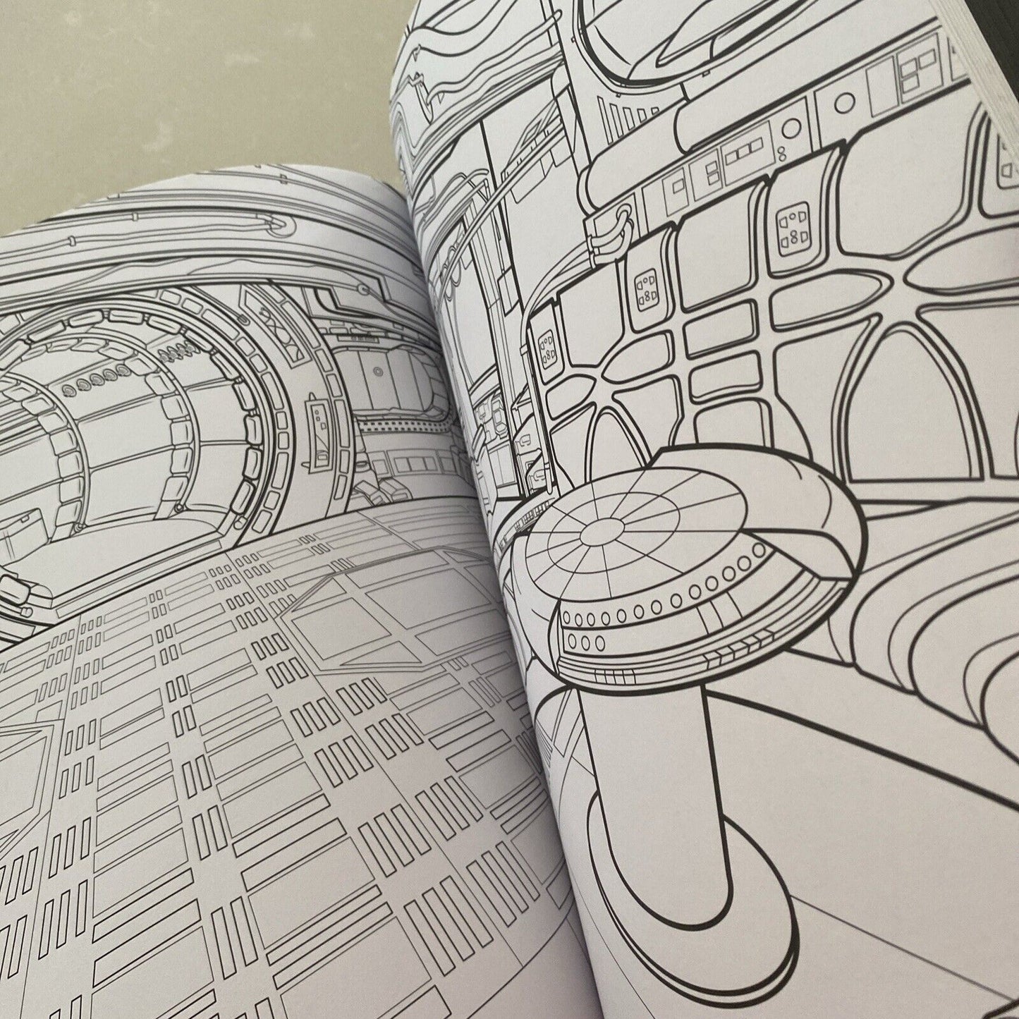 STAR WARS The Dark Side and the Light Side Colouring Book PB 2015 3 Are Coloured