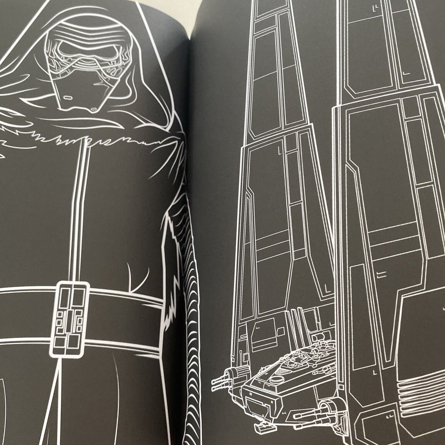 STAR WARS The Dark Side and the Light Side Colouring Book PB 2015 3 Are Coloured