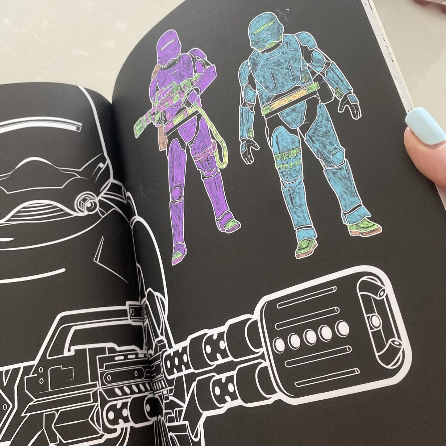STAR WARS The Dark Side and the Light Side Colouring Book PB 2015 3 Are Coloured