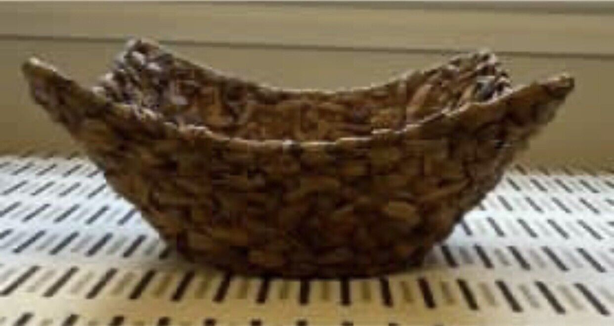 37cm Basket Square Hyacinth Natural Woven Straw Fruit Bowl AE166