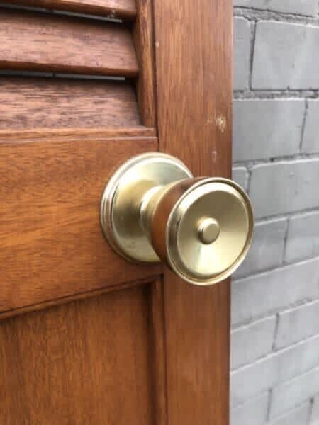 1 x 201 x 64cm Timber Louvre Door doorknobs Hinges One Off Half Panel Louvres