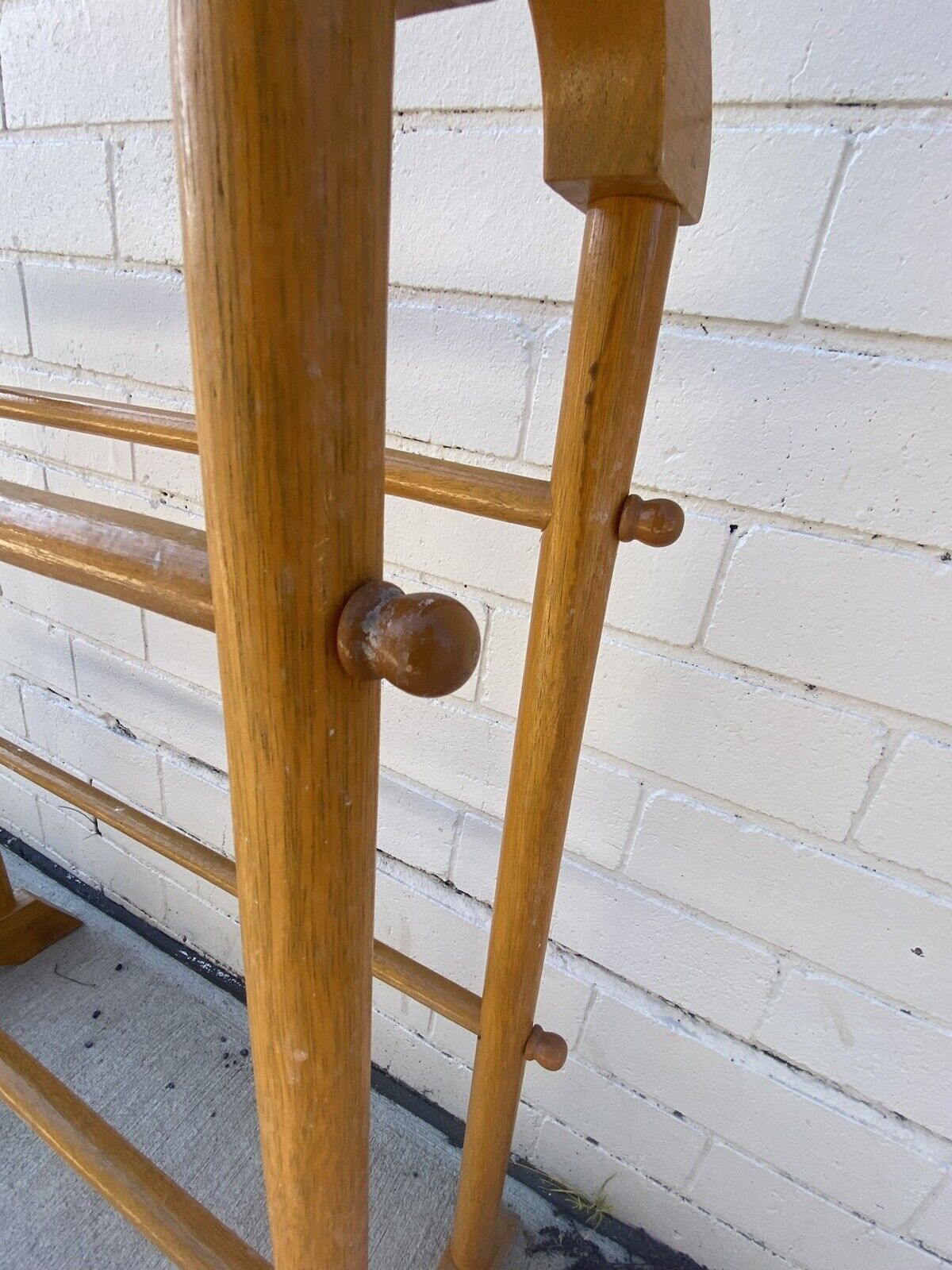 Wooden Towel Rail 5 Rung Ochre Stain Stand Rack Bathroom Bedroom Clothes Sheets